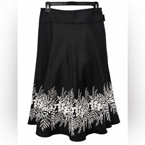 Ann Taylor Black A-Line Skirt White Floral Embroidered Lined Career Classic 4